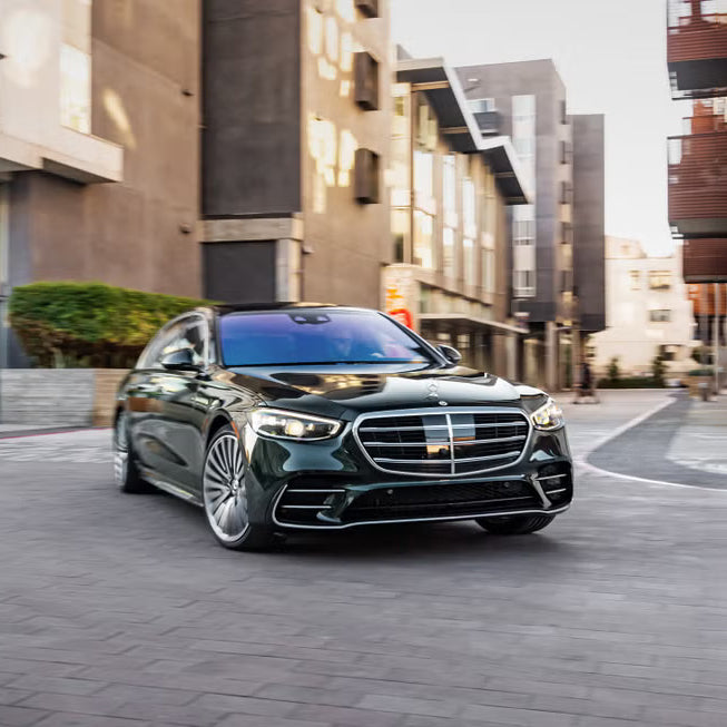 Mercedes Benz S500 Luxury Sedan
