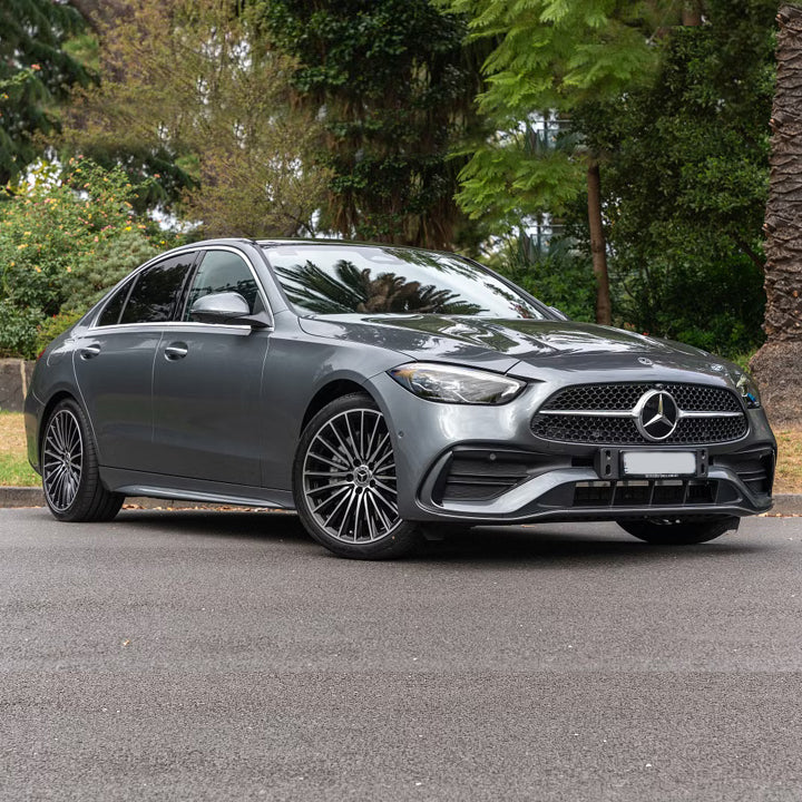 Mercedes C200 Exterior