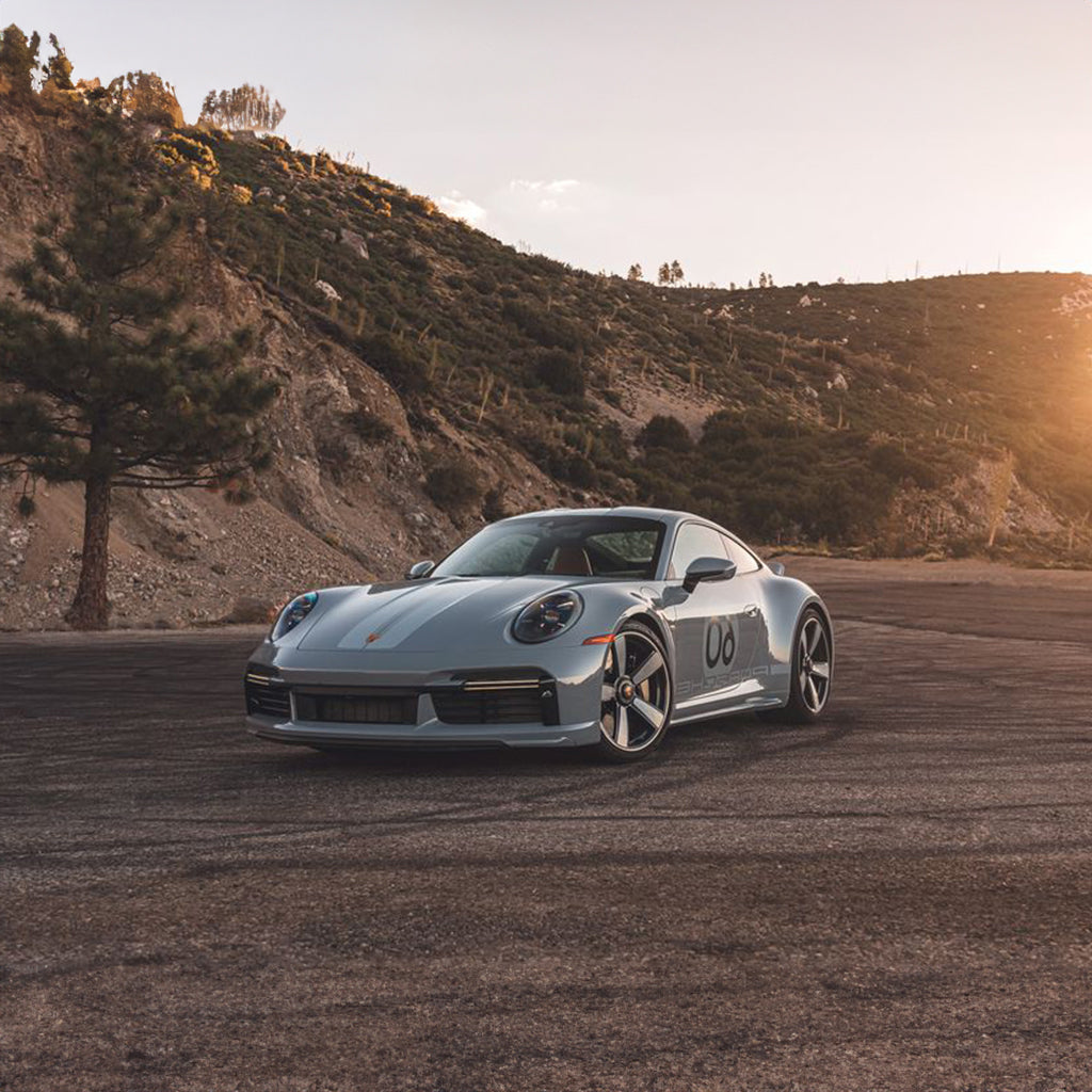 Porsche 911 Turbo S  For Luxury and Performance