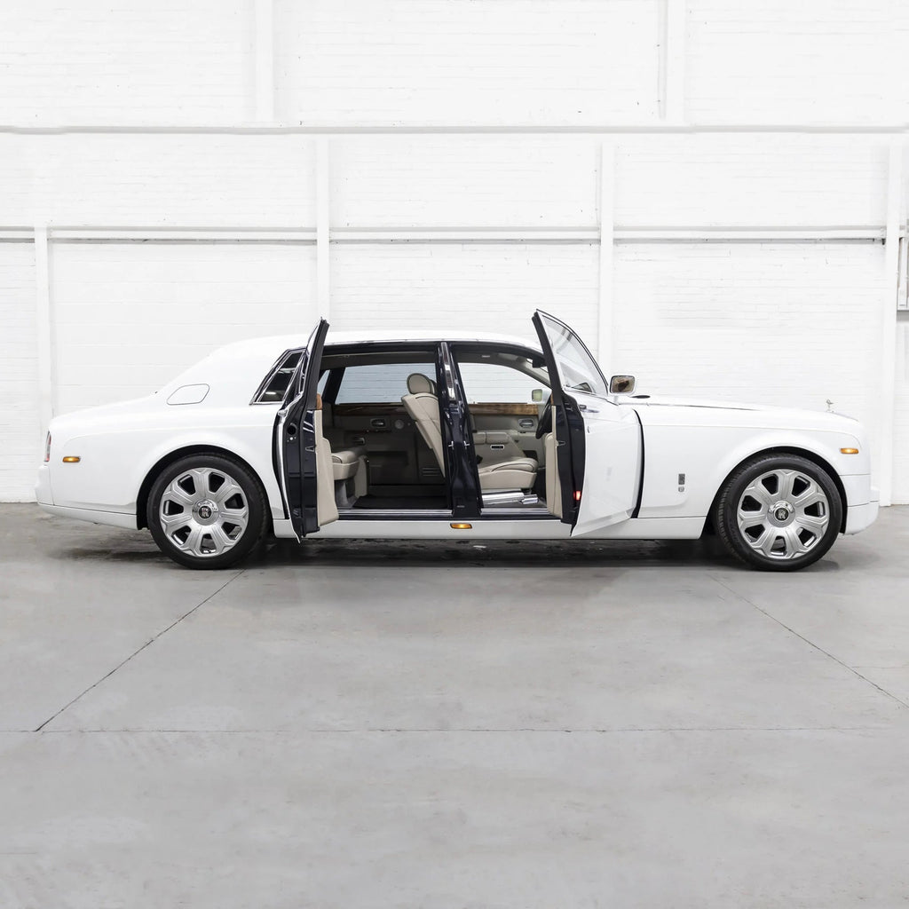 Rolls-Royce Phantom EWB Side View