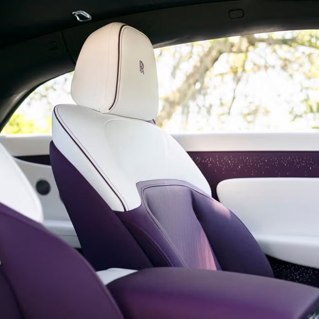 Rolls-Royce Spectre Front Seat