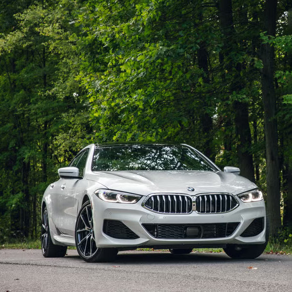 arenda-bmw-840i-peredniy-vid-dubai-rental