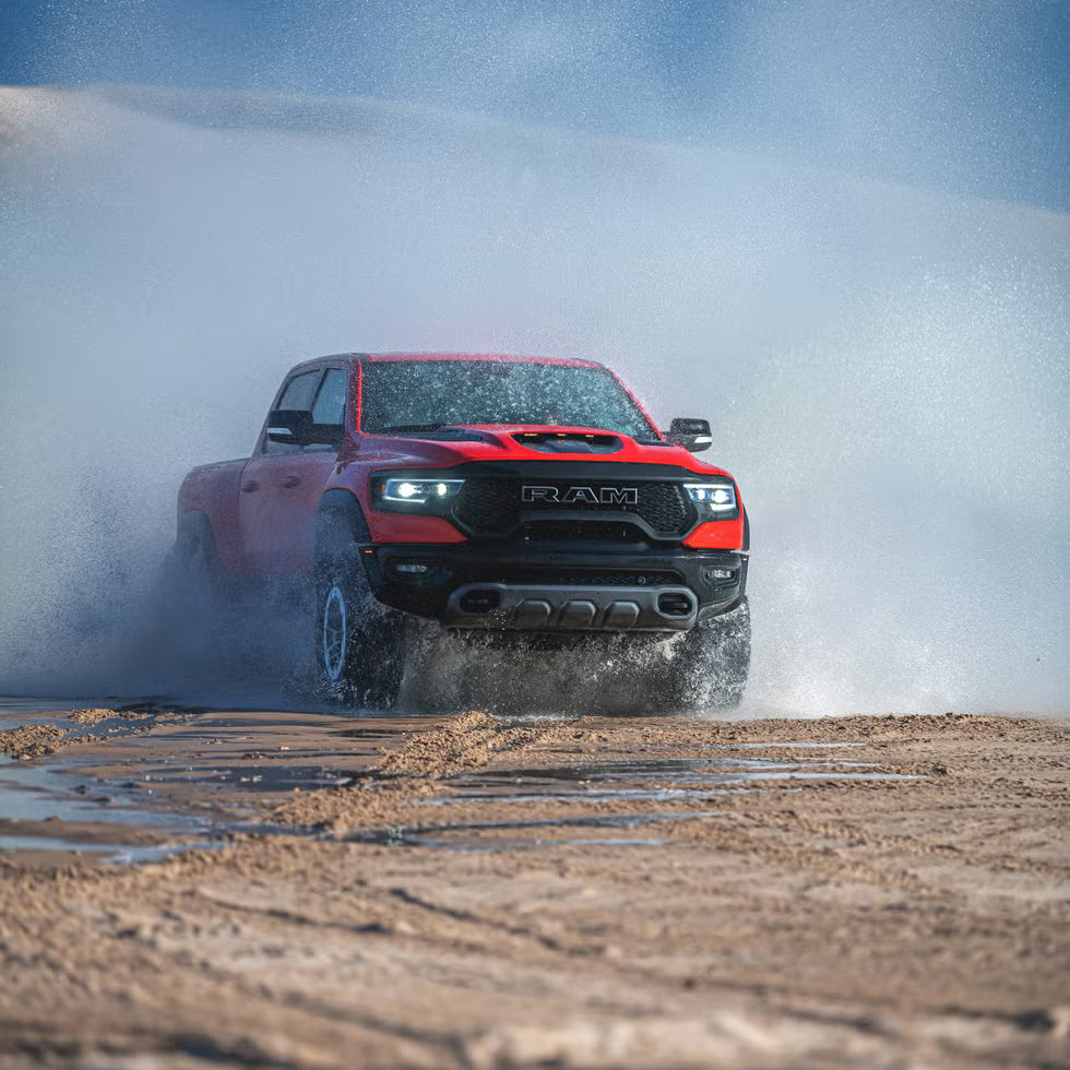 arenda-dodge-ram-trx-peredniy-vid-dubai-rental