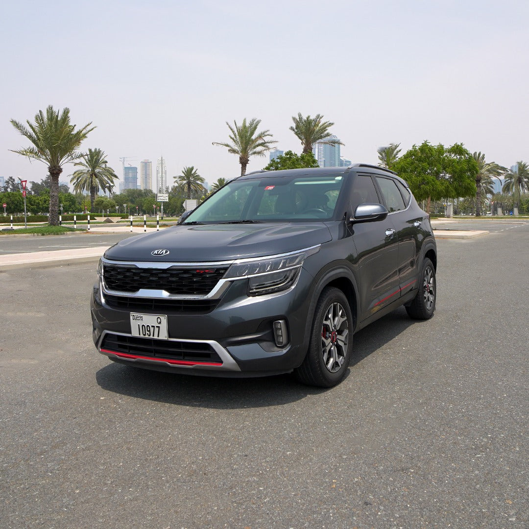 arenda-kia-seltos-peredniy-vid-dubai-rental