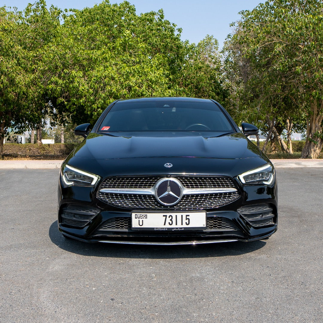 arenda-mercedes-cla250-peredniy-vid-dubai-rental