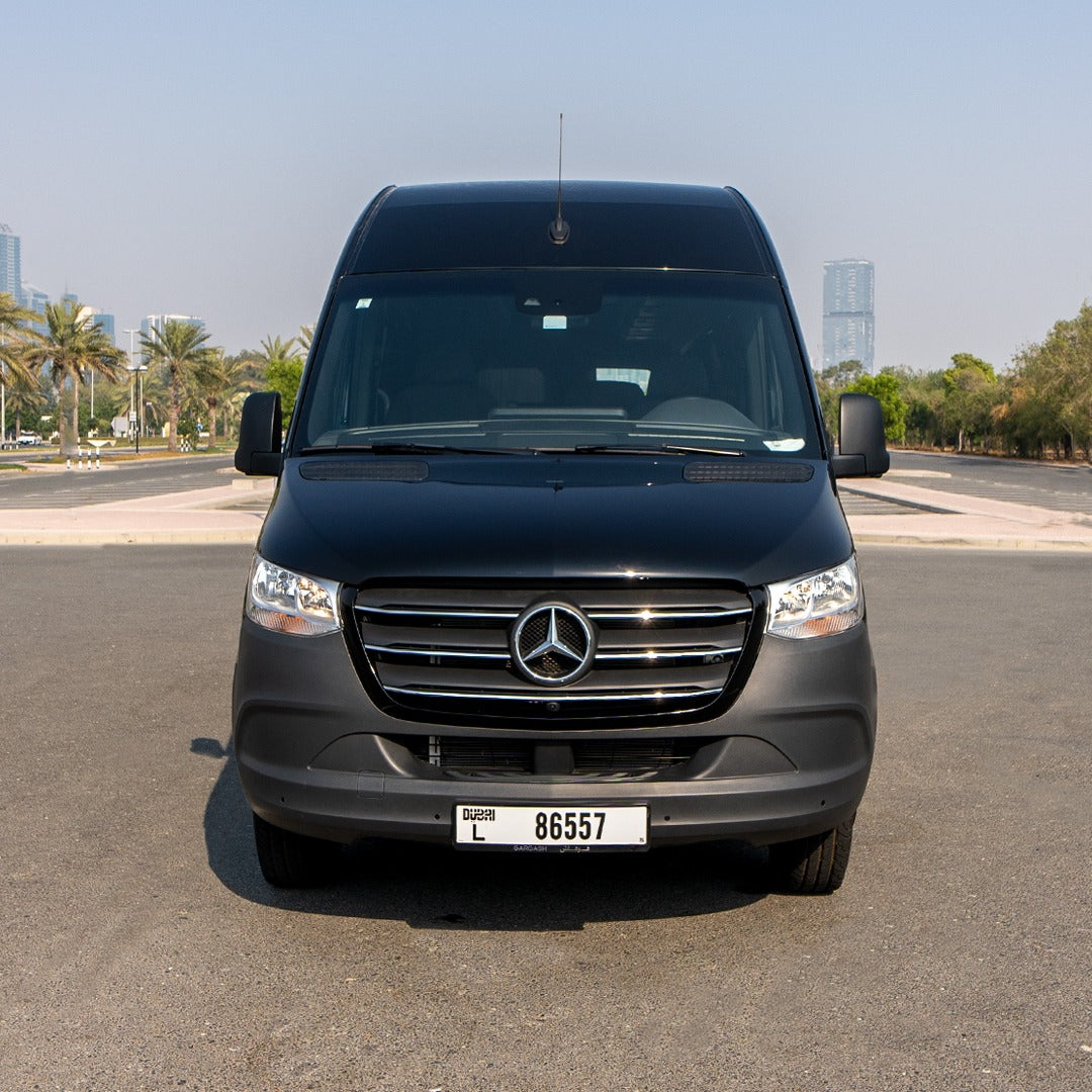 arenda-mercedes-sprinter-opulent-peredniy-vid-dubai-rental