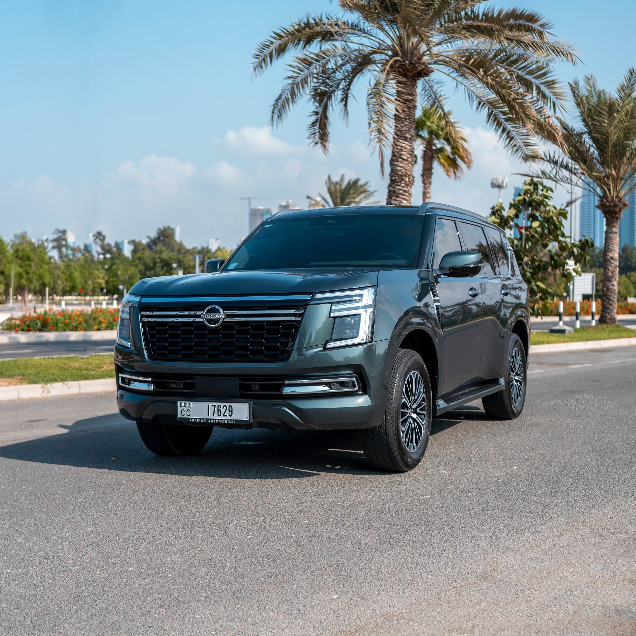 arenda-nissan-patrol-special-edition-peredniy-vid-dubai-rental