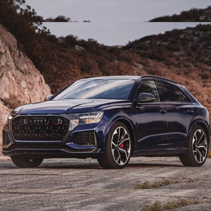 audi-rs-q8-na-ulitsah-dubaya-rental