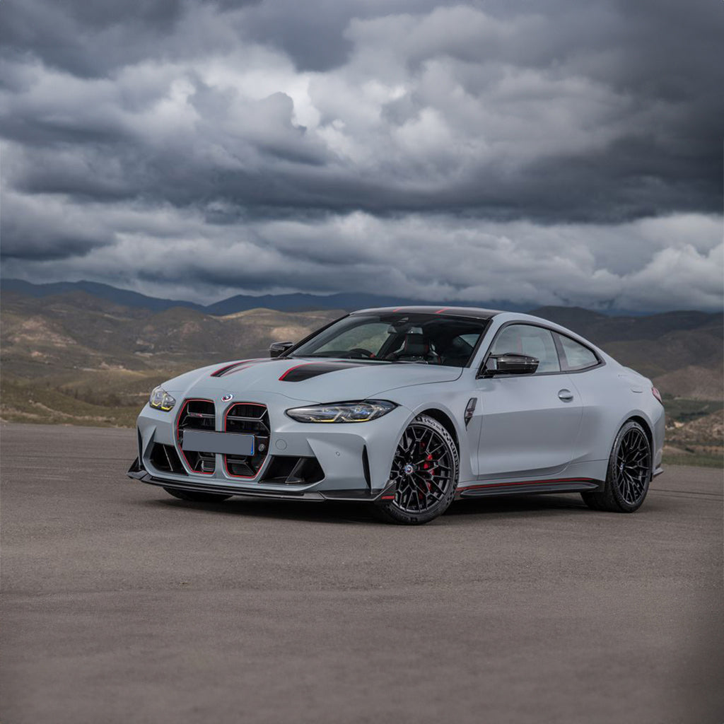 bmw-m4-competition-na-dorogah-dubaya-rental