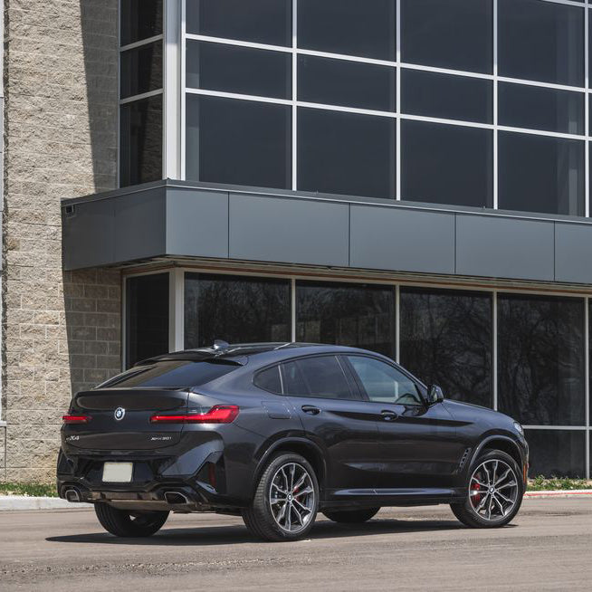 bmw-x4-zadniy-vid-dubai-rental