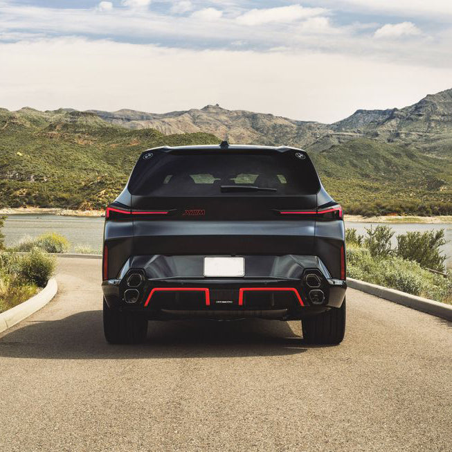 bmw-xm-zadniy-vid-dubai-rental