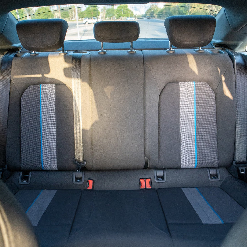 detali-interera-audi-a3-dubai-rental