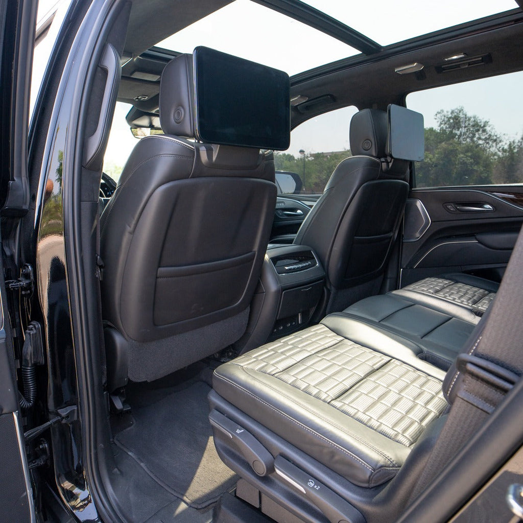detali-interera-cadillac-escalade-dubai-rental