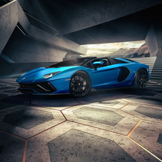 lamborghini-aventador-roadster-na-ulitse-dubaya-rental