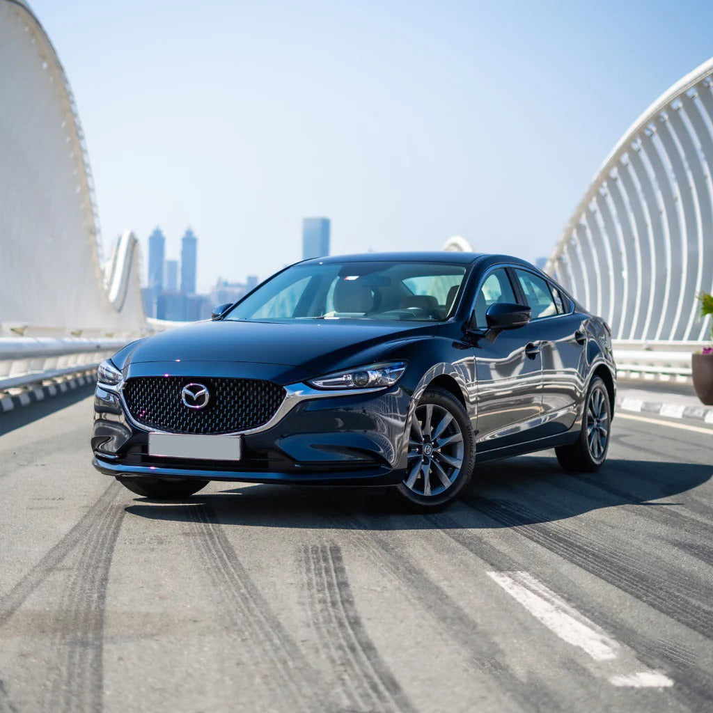 mazda-6-na-dorogah-dubai-rental