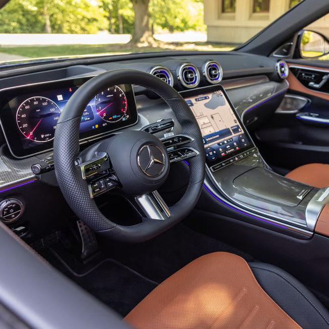 mercedes-c300-rulevoe-upravlenie-dubai-rental