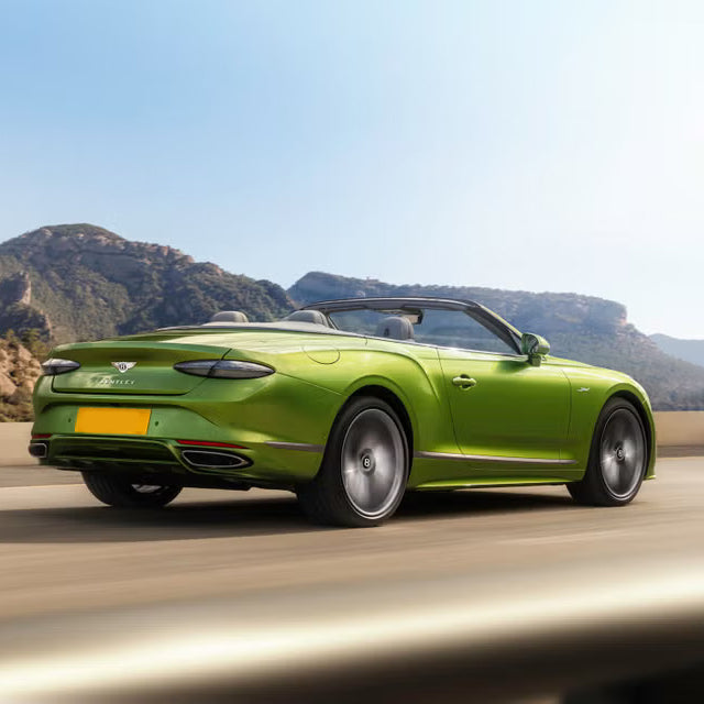 prokat-bentley-continental-gtc-bokovoy-vid-dubai-rental