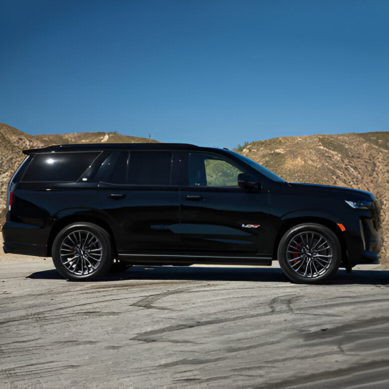 prokat-cadillac-escalade-v-bokovoy-vid-dubai-rental