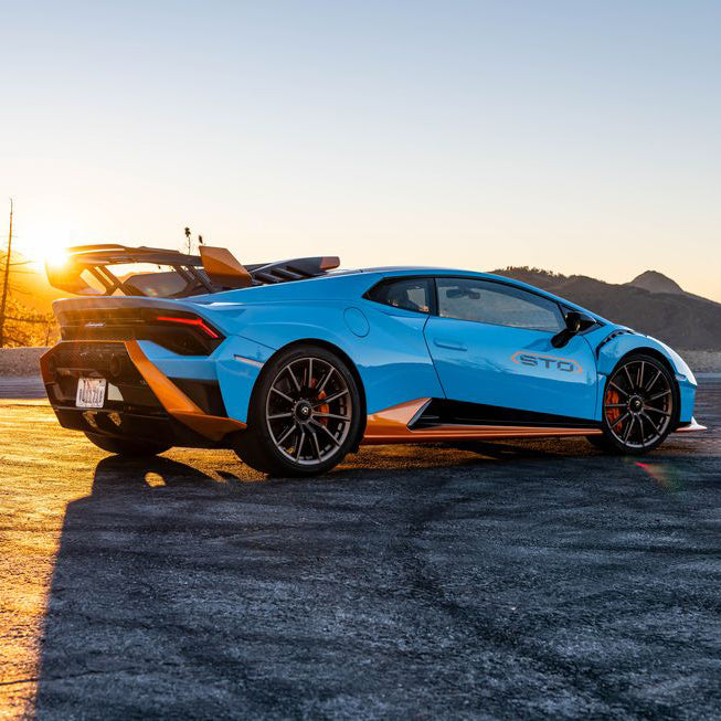 prokat-lamborghini-huracan-sto-bokovoy-vid-dubai-rental