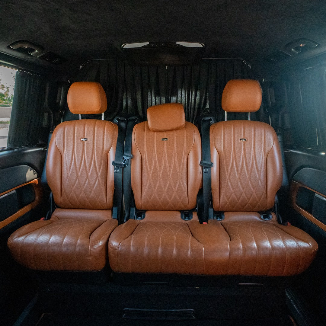 salon-mercedes-falcon-kozhanye-sidenya-dubai-rental