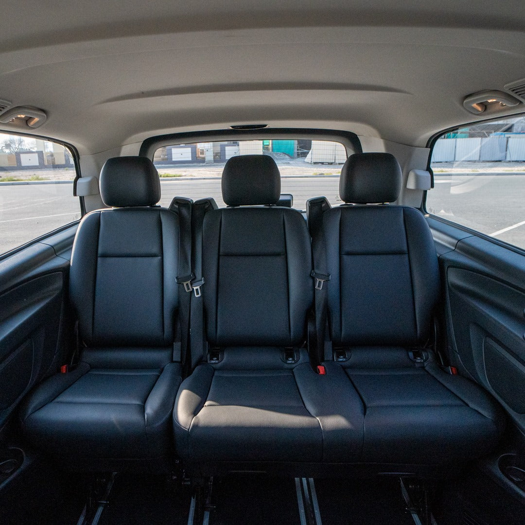 salon-mercedes-vito-sidenya-dubai-rental